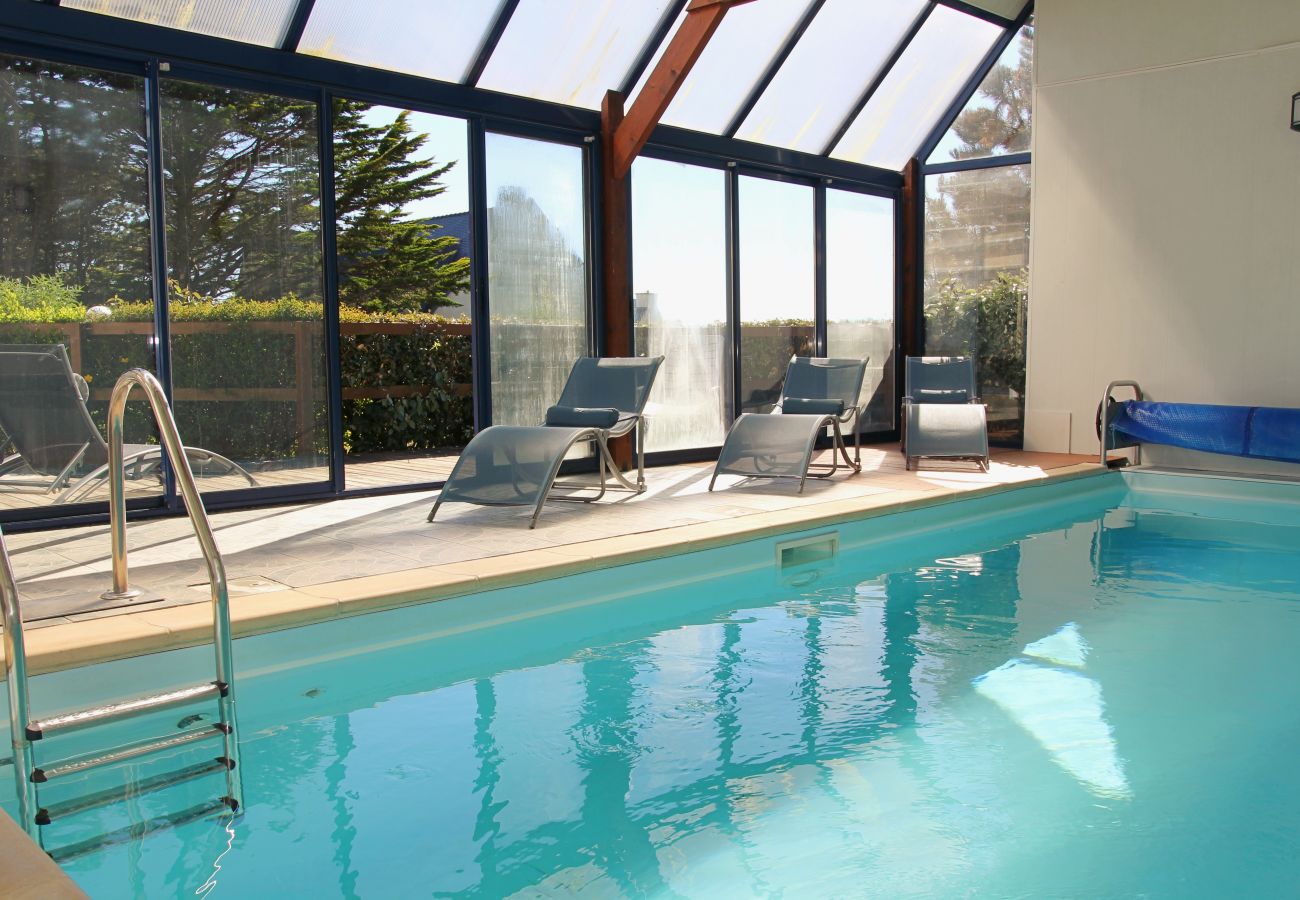 House in Moëlan-sur-Mer - Villa Mandhura, Magnifique Villa Piscine Interieure Chauffée, Moelan - MO1104