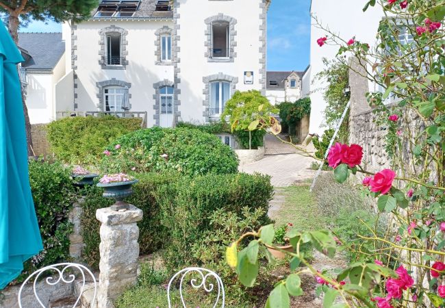  in La Trinité-sur-Mer - VILLA MAJOY - Terrasse, Port La Trinité - T547