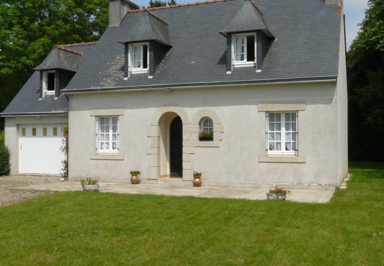 House in Pouldreuzic - Charmante Maison de Campagne à Pouldreuzic-AD6004