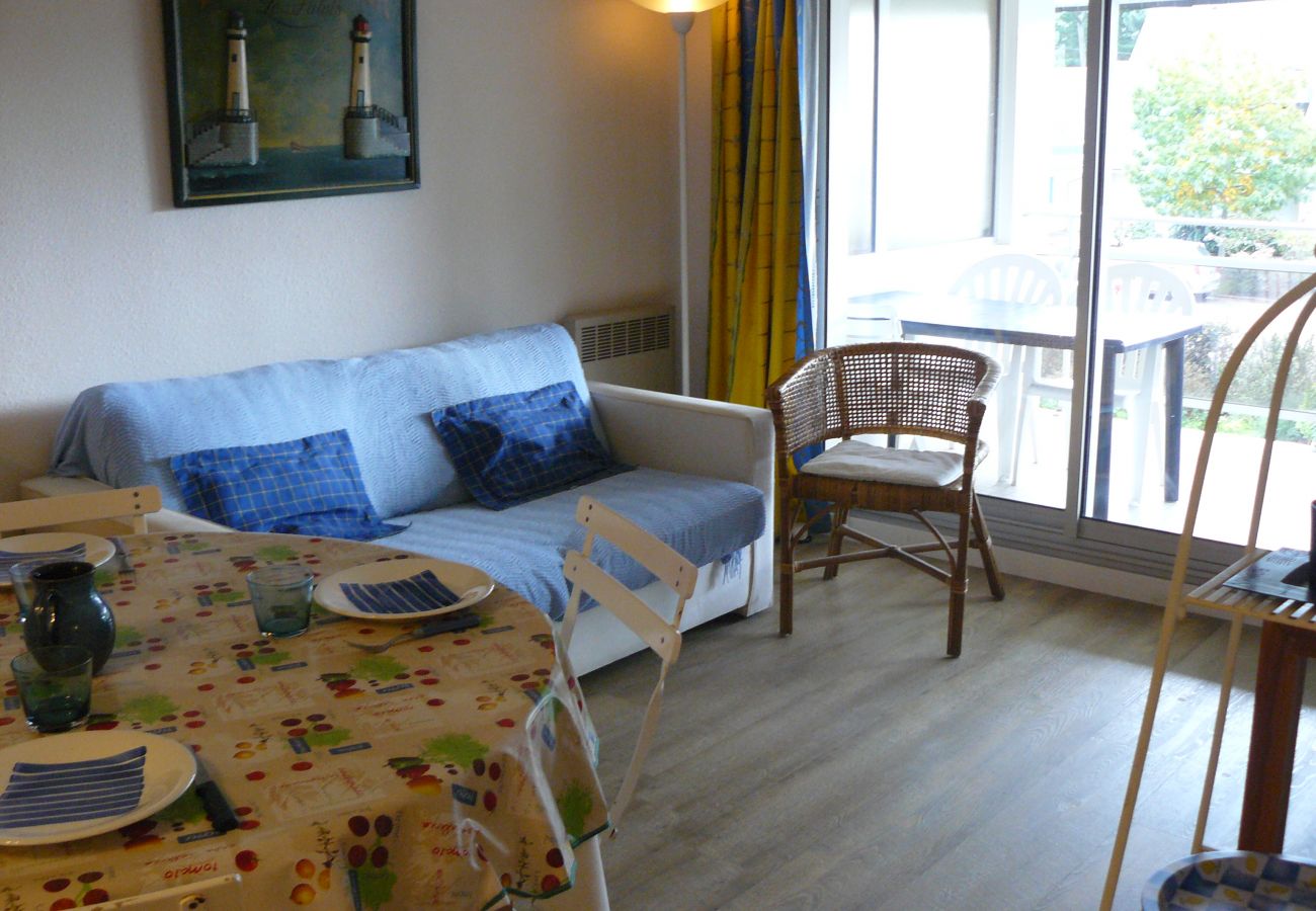 Apartment in Carnac - Appartement Confortable Tout Equipé, Proche Plage Ty Bihan-T283