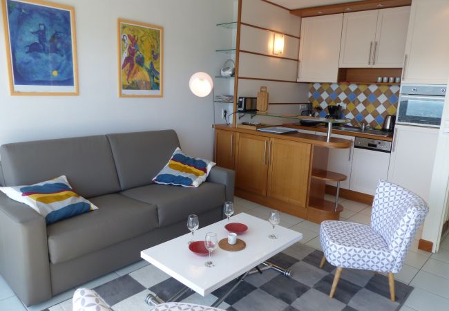 Apartment in Carnac - TAL MOR 1 - Vue Mer, Balcon, Plage 50m - D11