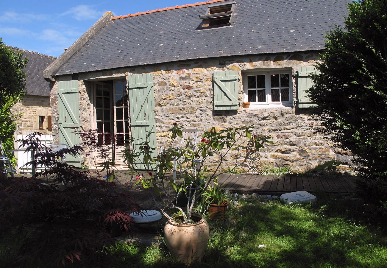 House in Logonna-Daoulas - Lovely Cottage with garden Logonna Daoulas -BR4001