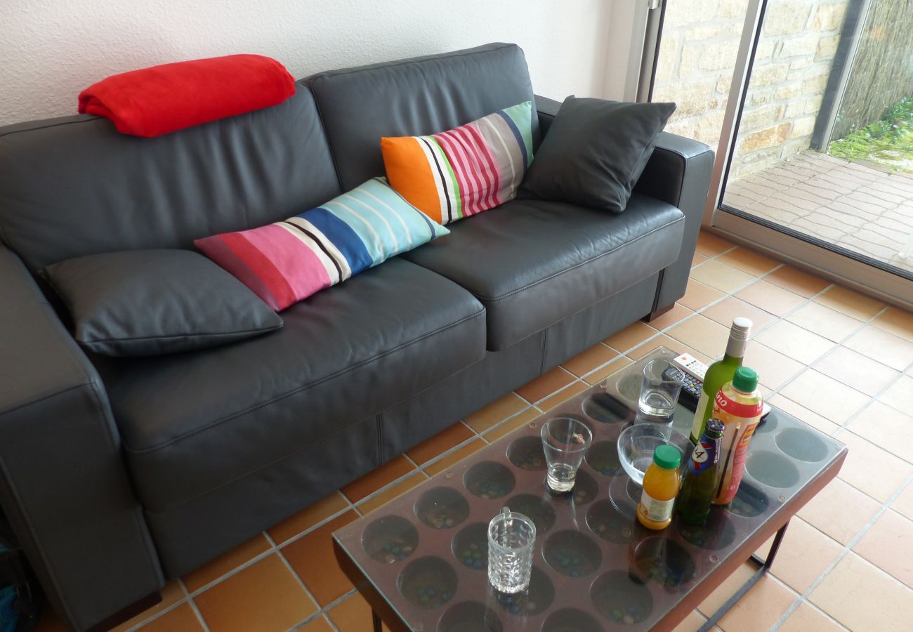 Apartment in Carnac - Bel Appartement 3* avec Terrasse et Jardinet, Wifi-D24