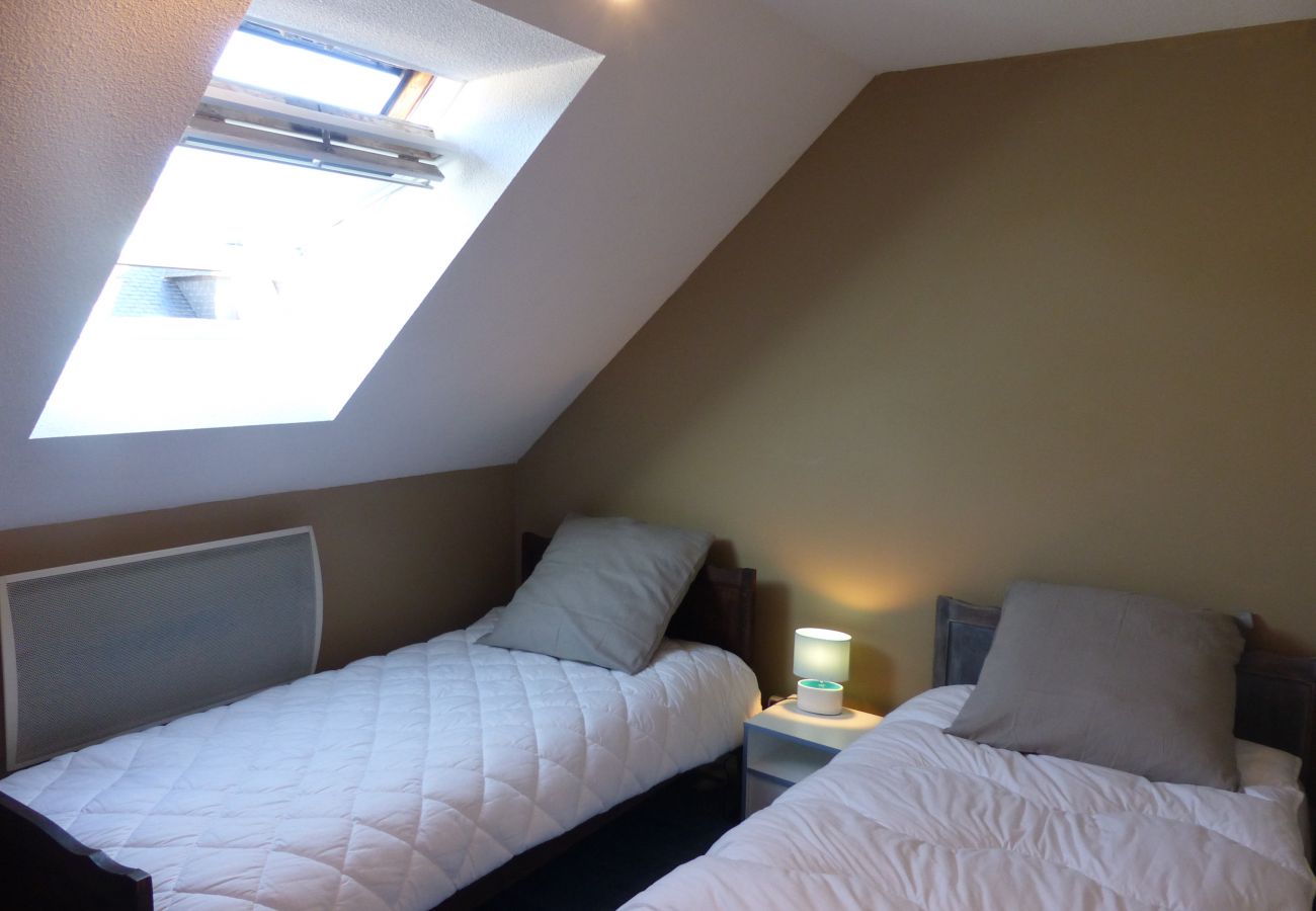 Townhouse in Saint-Philibert - Maisonnette Typique, Terrasse, Bien Située -T265