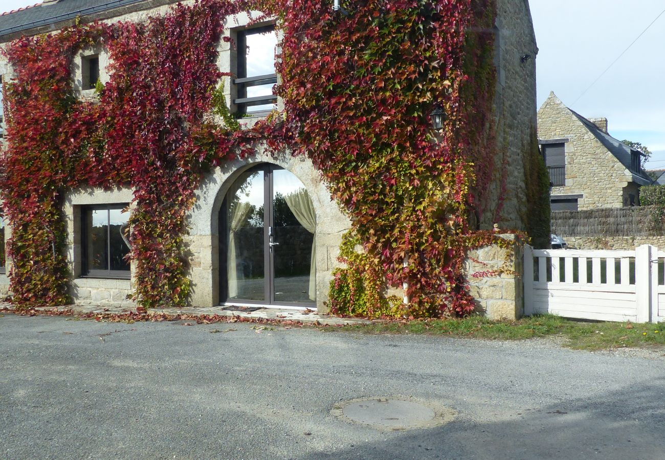 House in Carnac - Charmante Longère Classée 3* avec Wifi, Jardin Arboré Proche Plage-ST58