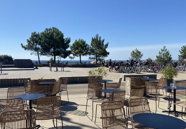 Apartment in Carnac - AZUR - Apartment sea view, holiday rental in Carnac - T1 Apartment in Carnac - AZUR - Apartment sea view, holiday rental in Carnac - T1