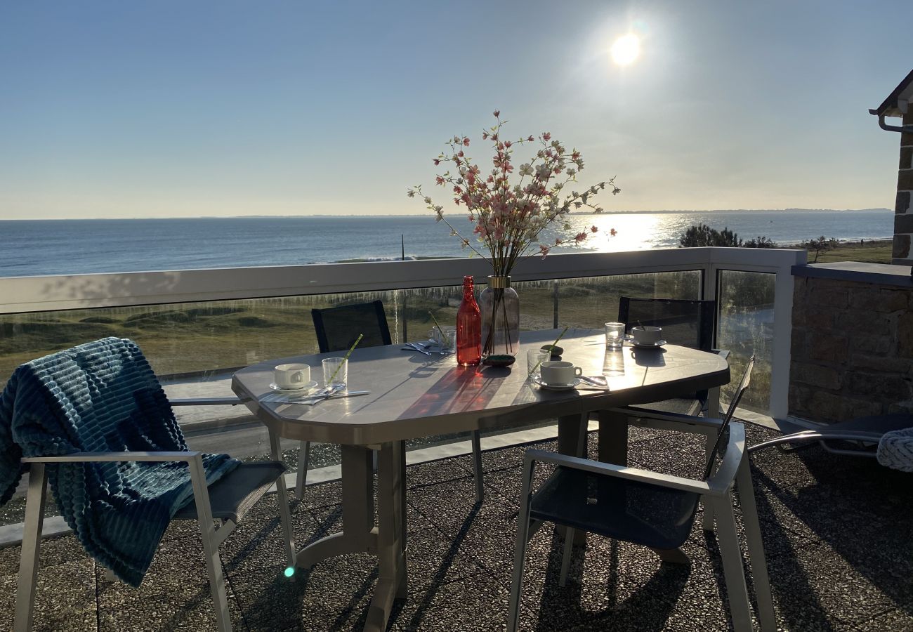 Apartment in Carnac - AZUR - Triplex spacieux, Face à la mer, Plage - T1