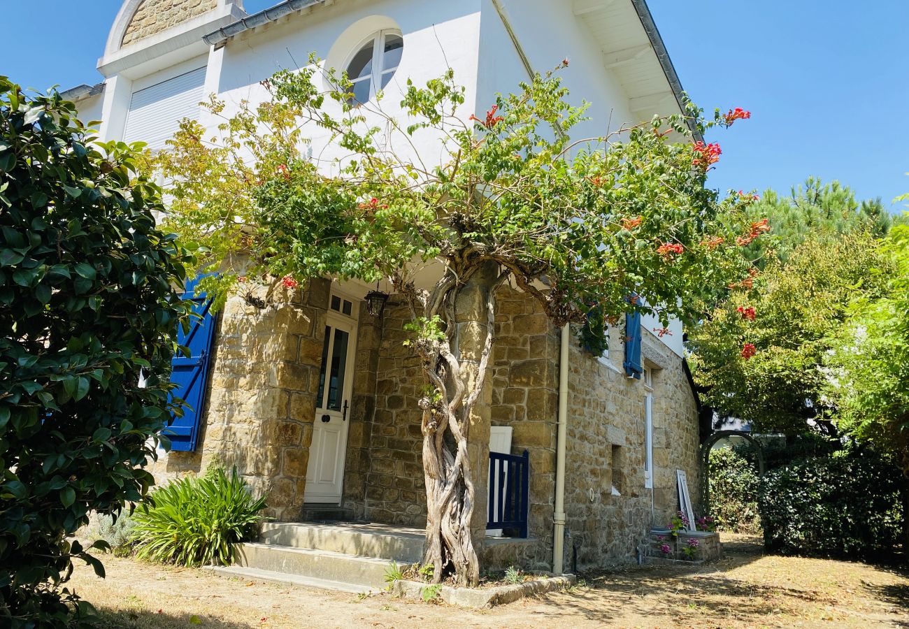 House in Carnac - Jolie Villa Familiale Plein Centre de Carnac-Plage, Wifi-K51