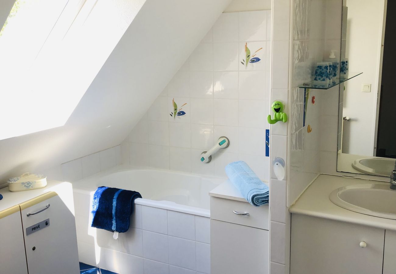 House in Carnac - Clos Saint Cornely, 4 bedroom House .Internet - C64