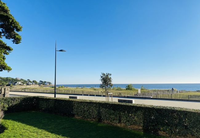 Apartment in Carnac - HORTENSIAS - Rez-de-jardin, Vue Mer, Plage - T6