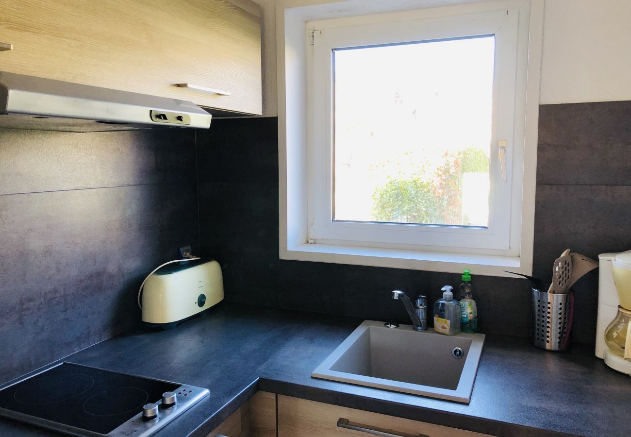Apartment in Carnac - Port en Dro II, Appart 2pièces, 150m plage -DT17