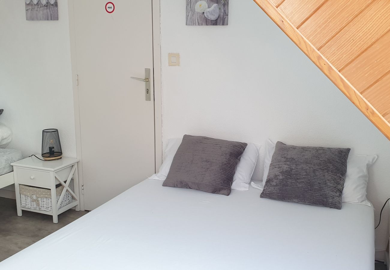 Apartment in Carnac - Mer et Plage, Duplex Balcon, Plages 200m - T62