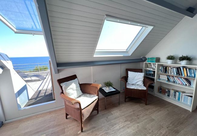 House in Moëlan-sur-Mer - PERLE 4* - Vue Mer, Piscine, Plage 30m - MO8004 House in Moëlan-sur-Mer - PERLE 4* - Vue Mer, Piscine, Plage 30m - MO8004