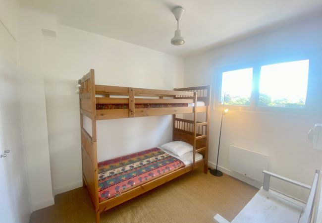 Apartment in Carnac - CARAVELLE - Apartment with sea view in Saint-Colomban, Carnac - T16 Apartment in Carnac - CARAVELLE - Apartment with sea view in Saint-Colomban, Carnac - T16