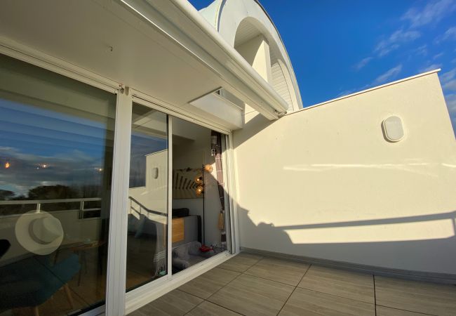 Apartment in Carnac - TADORNES 2 - Apartment rental in Carnac, Swimming pool - T130 Apartment in Carnac - TADORNES 2 - Apartment rental in Carnac, Swimming pool - T130