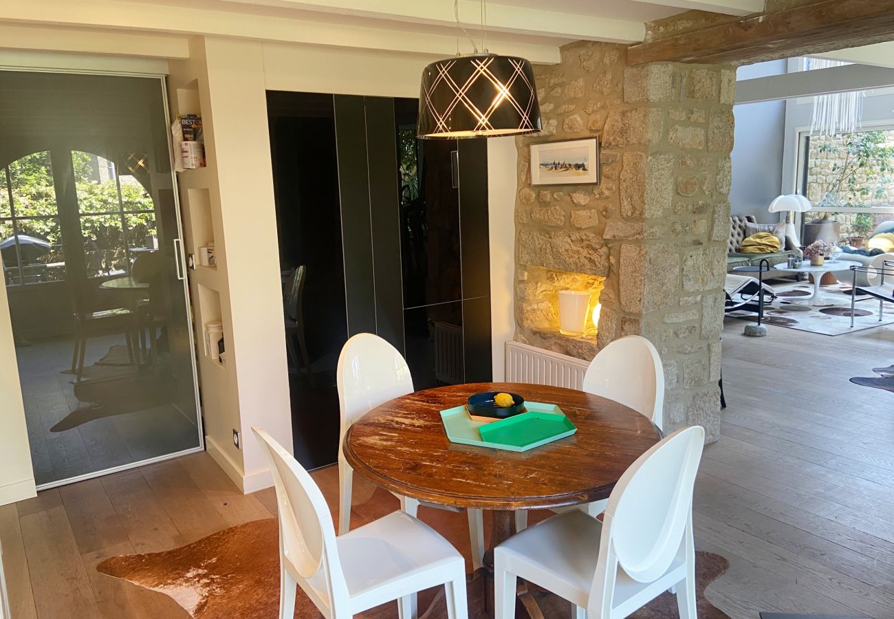 House in Plouharnel - KERNEL - Charming house in the heart of the village of Sainte-Barbe - K46