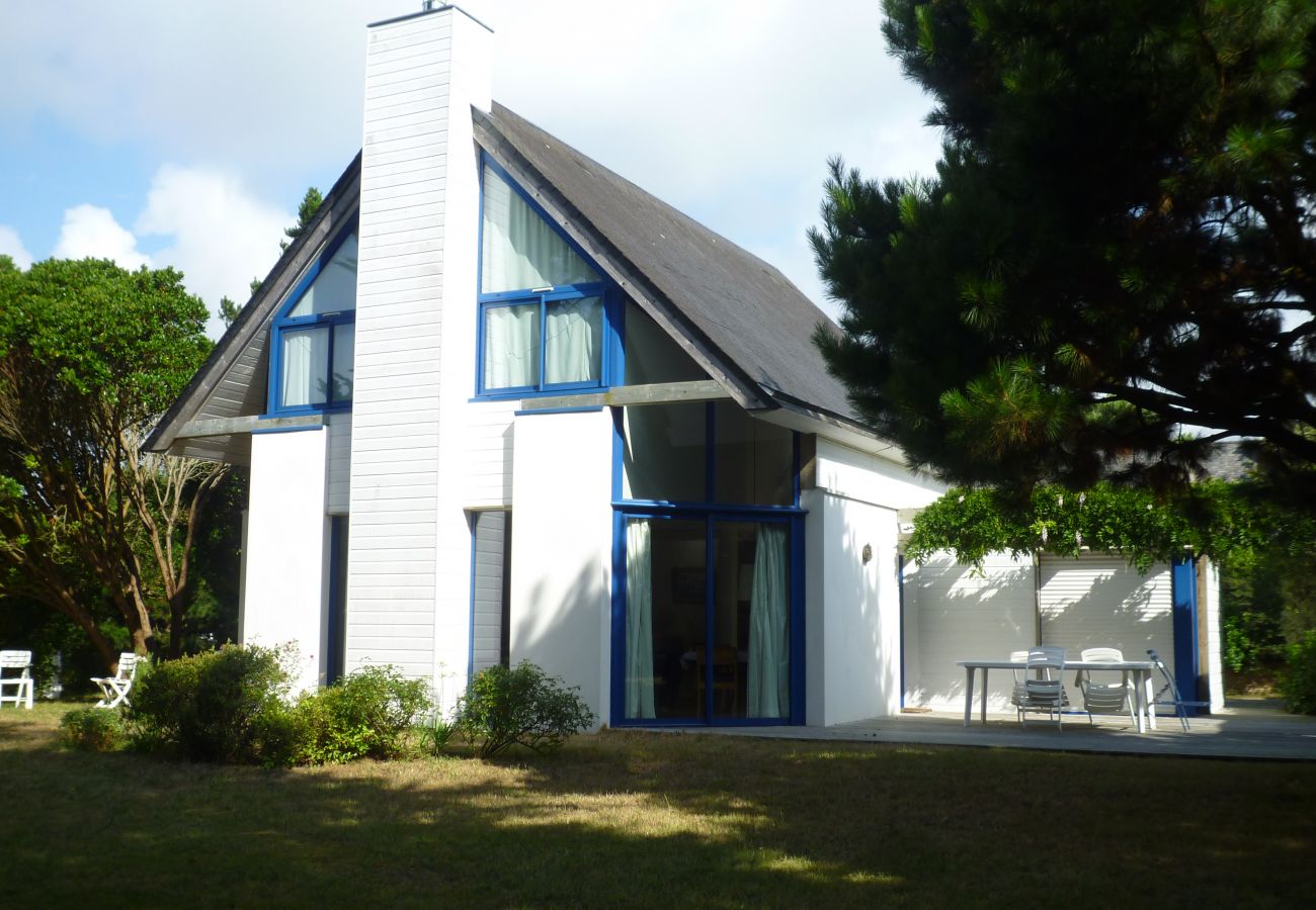 Maison à La Trinité-sur-Mer - Villa Spacieuse avec Beau Jardin, Wifi, Port à 500m-S30