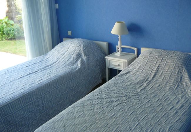 Appartement à Carnac - TRIDILLE 1 - Appartement en location vacances avec jardin à Carnac - D6 Appartement à Carnac - TRIDILLE 1 - Appartement en location vacances avec jardin à Carnac - D6