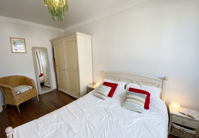 Appartement à Carnac - KERPOUM - Appartement en location vacances à 300 m de la plage, Carnac - D29 Appartement à Carnac - KERPOUM - Appartement en location vacances à 300 m de la plage, Carnac - D29