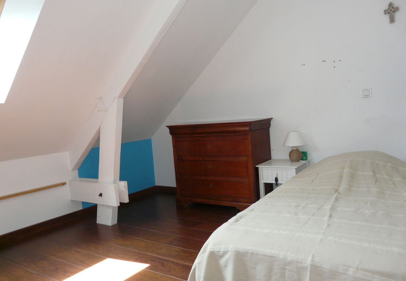 Villa à Erdeven - Jolie Villa Typique Néo-Bretonne, 800m Plage - C54