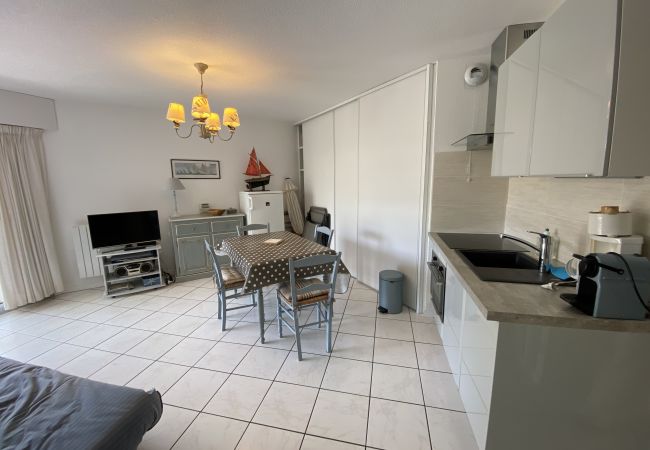 Appartement à Carnac - OCÉANIA - Terrasse couverte, Plage 500m - DT10