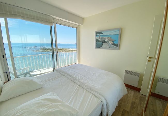 Appartement à Carnac - TAL MOR - Appartement vue mer à Carnac, location vacances pointe Churchill - D11 Appartement à Carnac - TAL MOR - Appartement vue mer à Carnac, location vacances pointe Churchill - D11