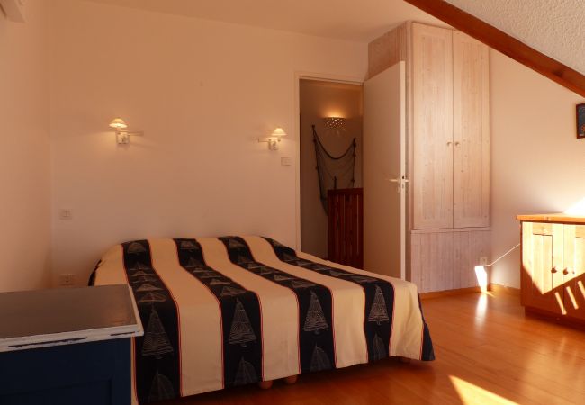 Appartement à La Trinité-sur-Mer - LES TERRASSES - Appartement vue sur le port de la Trinité-sur-Mer en baie de Quiberon, Morbihan - TPO120 Appartement à La Trinité-sur-Mer - LES TERRASSES - Appartement vue sur le port de la Trinité-sur-Mer en baie de Quiberon, Morbihan - TPO120