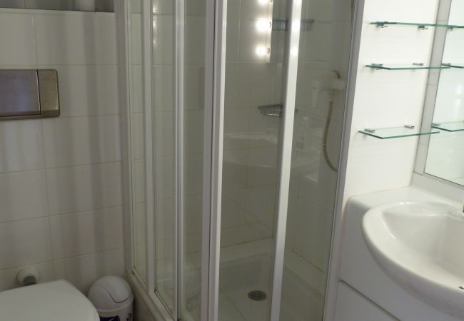 Appartement à La Trinité-sur-Mer - LES TERRASSES - Appartement vue sur le port de la Trinité-sur-Mer en baie de Quiberon, Morbihan - TPO120 Appartement à La Trinité-sur-Mer - LES TERRASSES - Appartement vue sur le port de la Trinité-sur-Mer en baie de Quiberon, Morbihan - TPO120