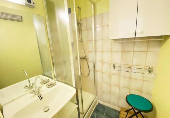 Studio à Carnac - CLIPPER - Studio bis avec terrasse en location vacances à Carnac - UD100 Studio à Carnac - CLIPPER - Studio bis avec terrasse en location vacances à Carnac - UD100