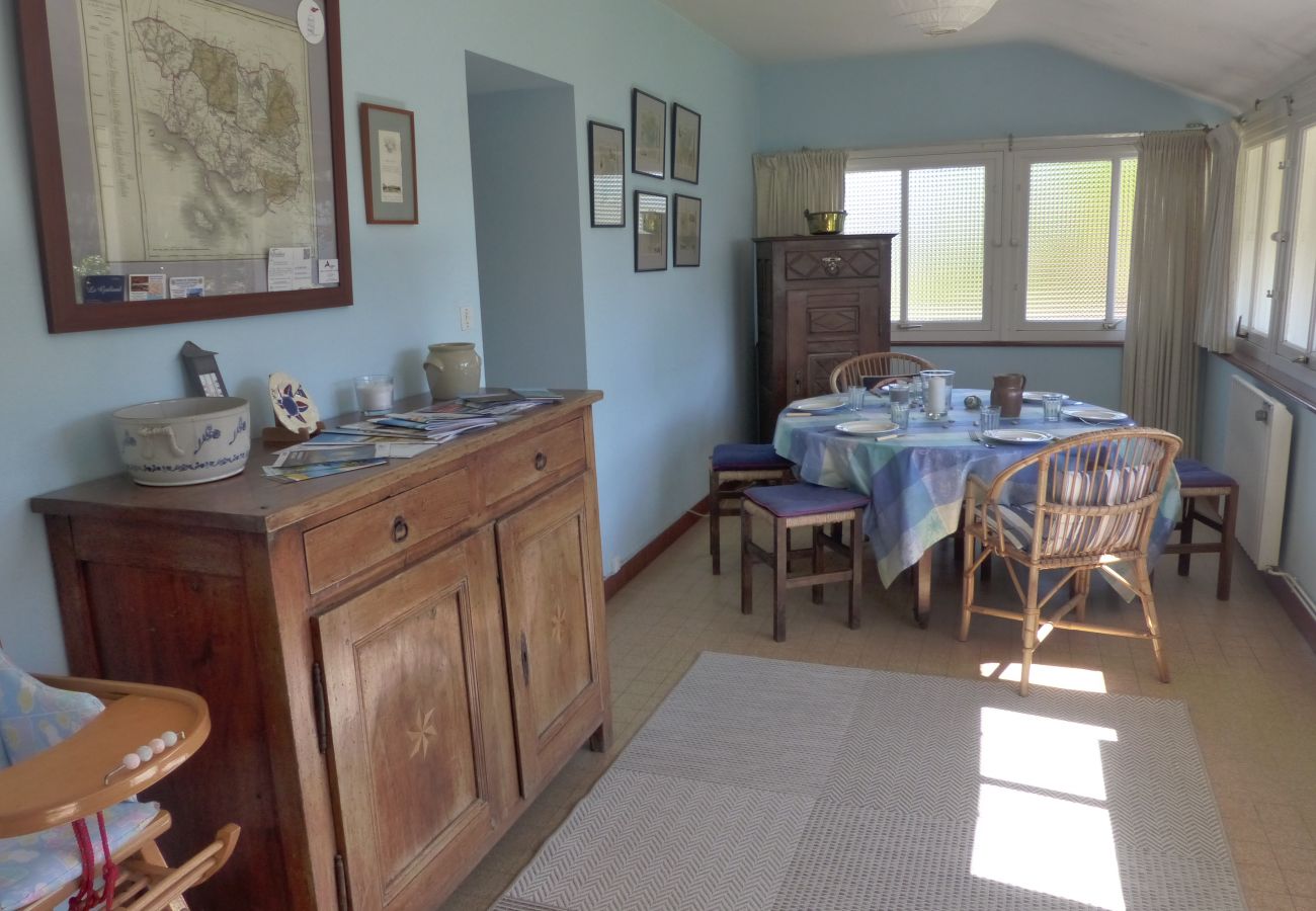Maison à La Trinité-sur-Mer - Maison Typique Bretonne, Proche Port -K28