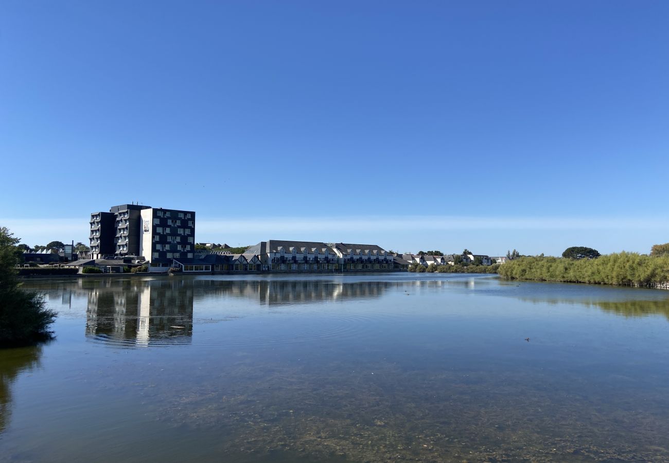 Appartement à Carnac - Beau Duplex Spacieux, Terrasse Exposée Sud D30