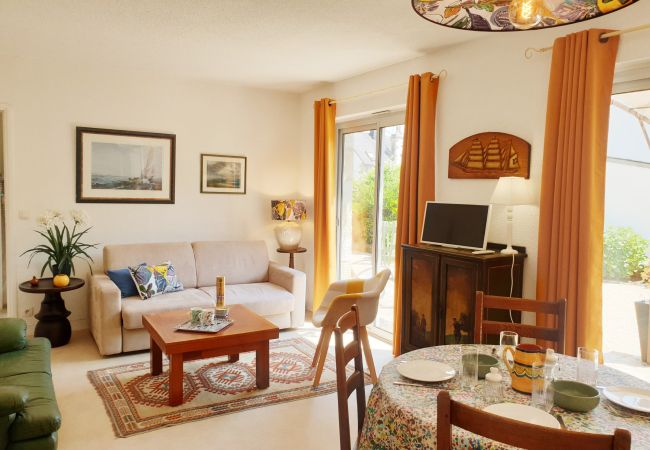 Maison à La Trinité-sur-Mer - MANÉ CHEUIL - Petite maison de vacances à la Trinité-sur-Mer, Morbihan - D4 Maison à La Trinité-sur-Mer - MANÉ CHEUIL - Petite maison de vacances à la Trinité-sur-Mer, Morbihan - D4