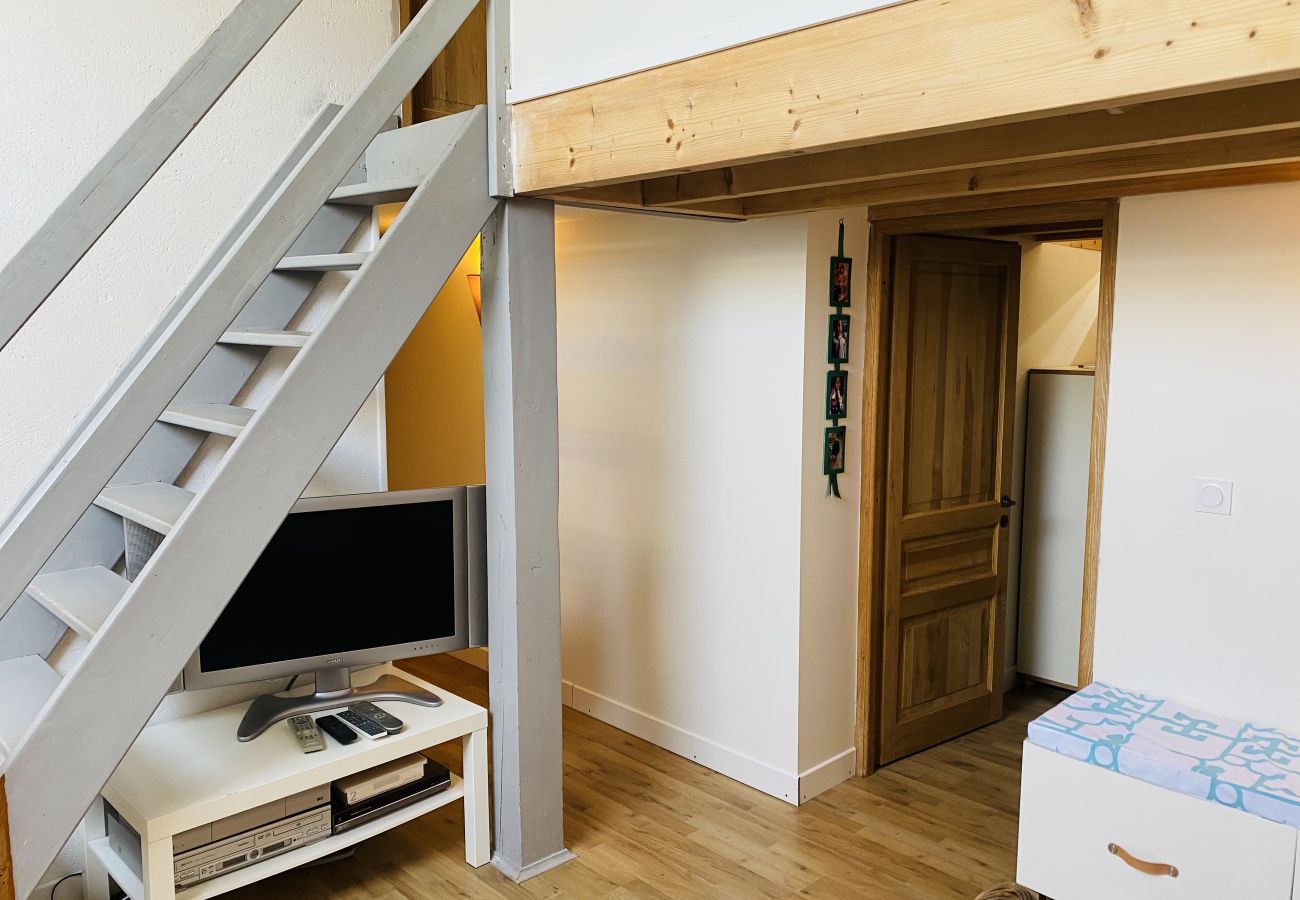Maison à Carnac - Grande Longère Rénovée Tout Confort, proximité de Carnac-Plage-C63