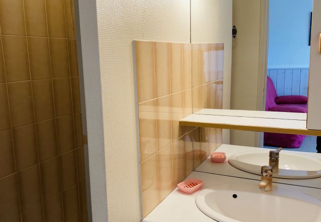 Studio à Carnac - BEAUMER - Studio vue mer avec terrasse Carnac, Beaumer - UD96 Studio à Carnac - BEAUMER - Studio vue mer avec terrasse Carnac, Beaumer - UD96