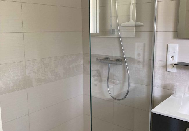 Maison à La Trinité-sur-Mer - KERGUILLÉ - Maison contemporaine en location vacances, la Trinité-sur-Mer - C84 Maison à La Trinité-sur-Mer - KERGUILLÉ - Maison contemporaine en location vacances, la Trinité-sur-Mer - C84